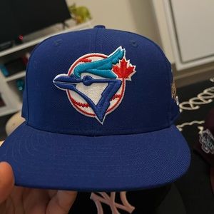 Blue Jays Fitted Green UV size  7 3/4
